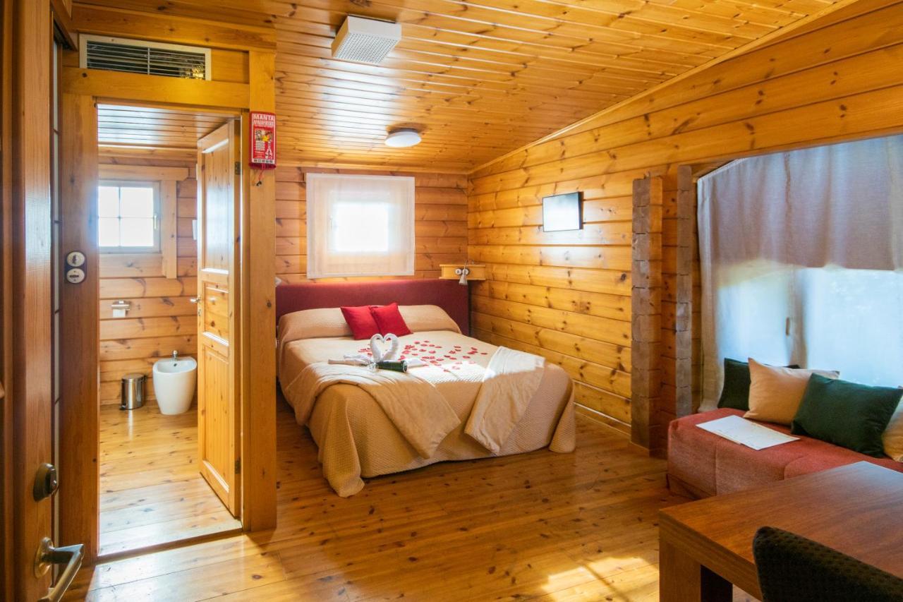 Hotel Somlom - Eco Friendly Montseny Sant Esteve De Palautordera Esterno foto