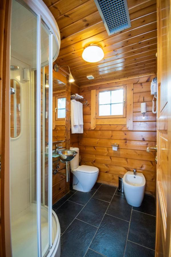 Hotel Somlom - Eco Friendly Montseny Sant Esteve De Palautordera Esterno foto